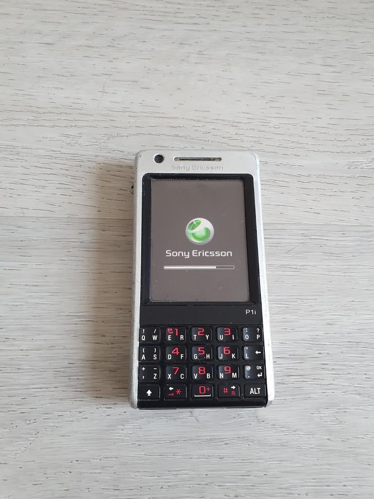 Zeldzame Sony Ericsson P1i in goede staat, Ophalen of Verzenden