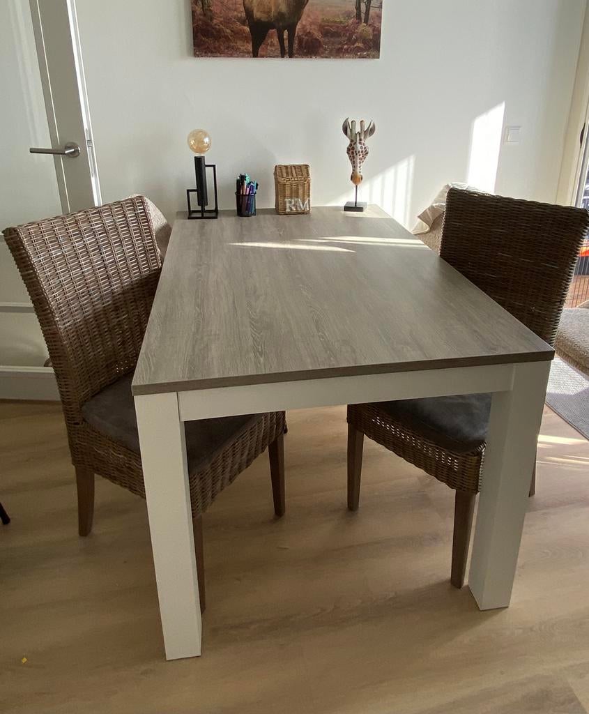 Eethoek, Ophalen, Gebruikt, 4 tot 6 stoelen