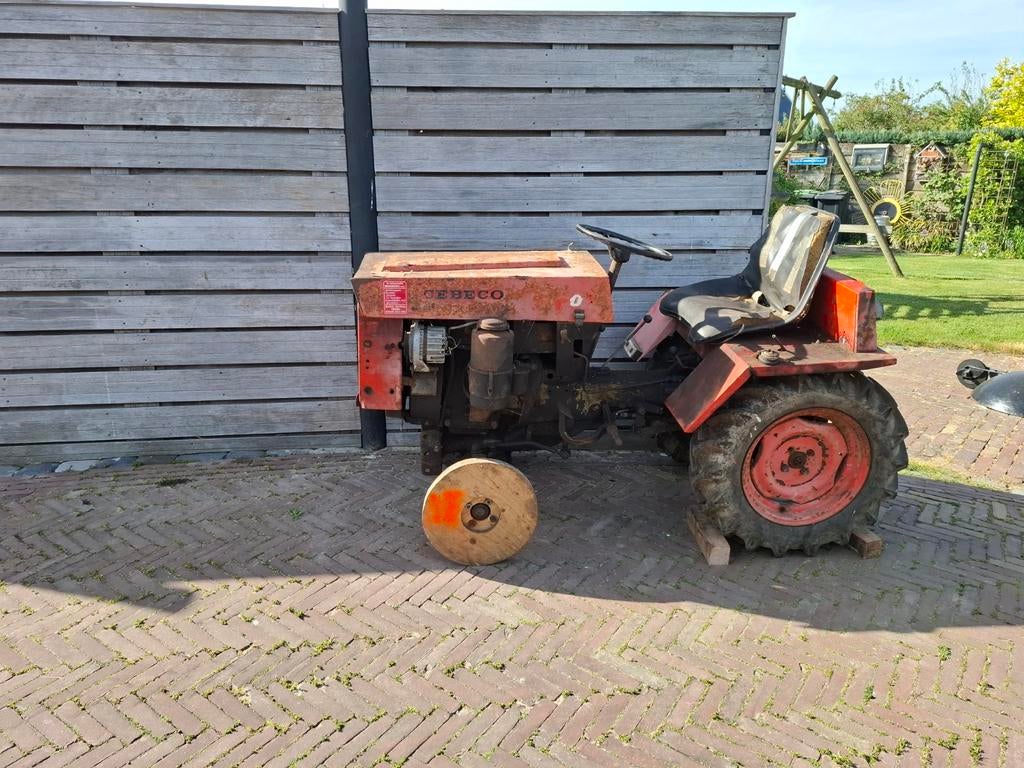 Hako2000 tractor te koop voor onderdelen (zonder banden), Ophalen of Verzenden