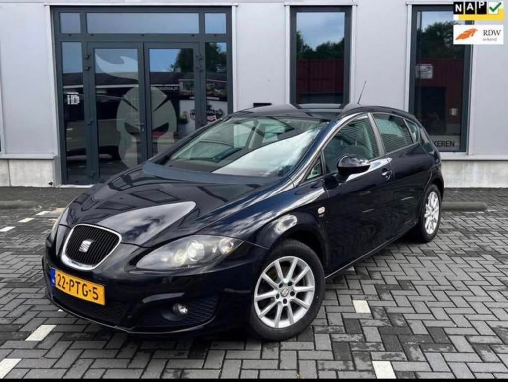 Seat Leon 1.8 TSI 118KW DSG 2011 Zwart, Auto's, Seat, Euro 5, 15 km/l, 680 kg, 4 cilinders