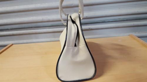 handas, beige,, Ophalen of Verzenden, 'T Olde Gre-j, Info@toldegrej.nl, Endepoelstraat 20f Didam