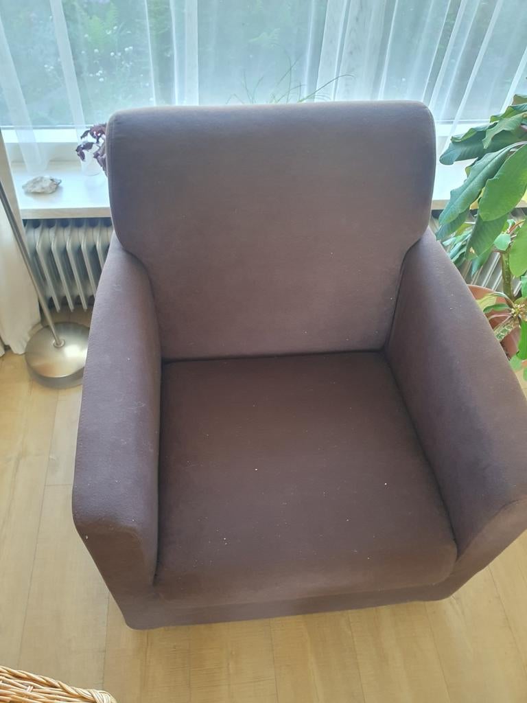 Leuke kamerstoel, Huis en Inrichting, Ophalen, Zo goed als nieuw, Bruin, Eén