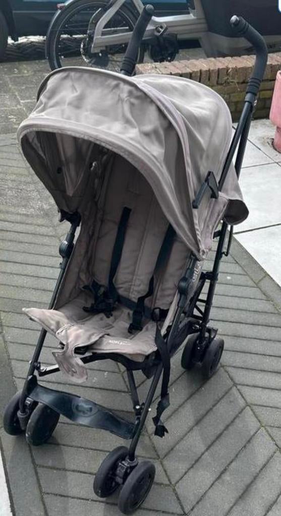 Koelstra buggy buggie T4 stone green groen, Kinderen en Baby's, Buggy's, Ophalen of Verzenden, Zo goed als nieuw, Koelstra
