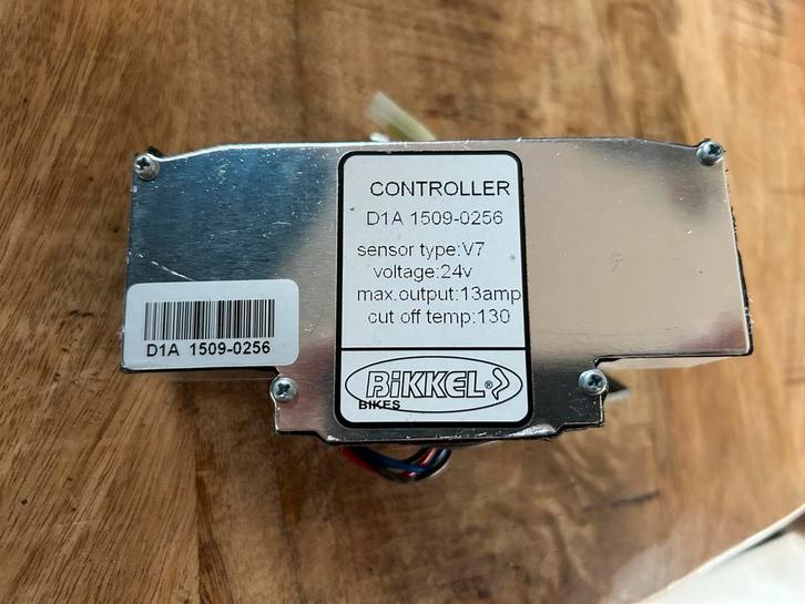 Bikkel Bikes E-bike Controller D1A 1509-0256 24V, Fietsen en Brommers, Fietsaccessoires | Fietsaccu's, Gebruikt, Ophalen of Verzenden