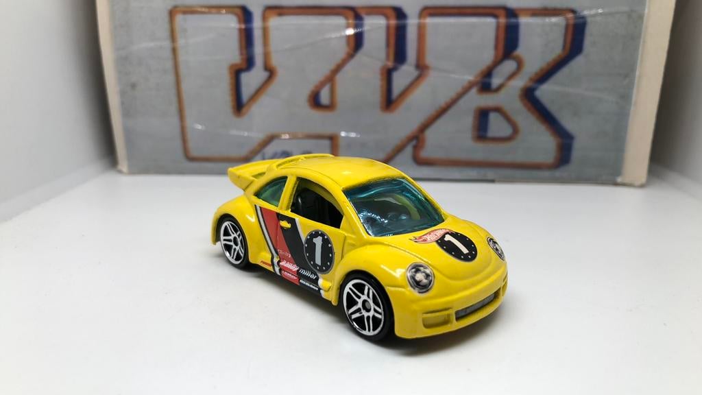 254 vw Volkswagen new beetle Hot Wheels Hotwheels VAVB zgan, Ophalen of Verzenden, Zo goed als nieuw, Auto