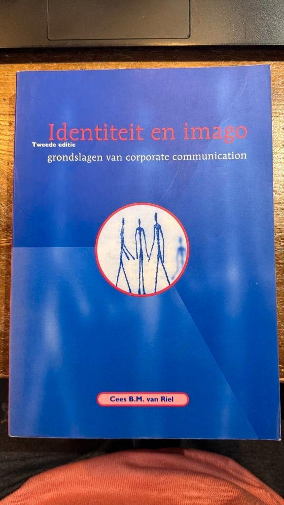 Identiteit en Imago - Cees van Riel, Boeken, Economie, Management en Marketing, Gelezen, Management, Ophalen of Verzenden