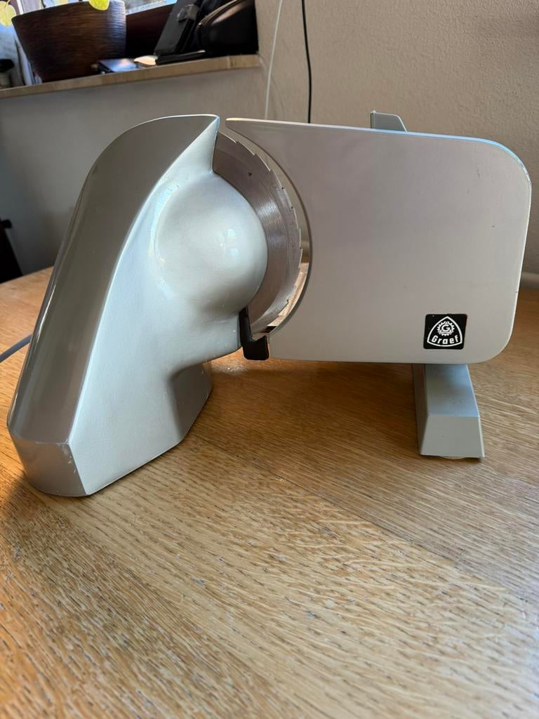 Een snijmachine van het merk Graef., Ophalen of Verzenden, Zo goed als nieuw