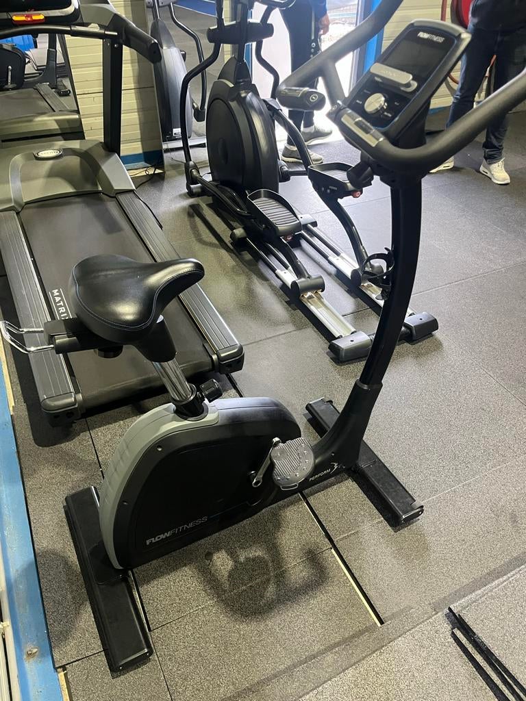 Flow Fitness Hometrainer Perform B2i, Ophalen, Zo goed als nieuw, Metaal, Benen