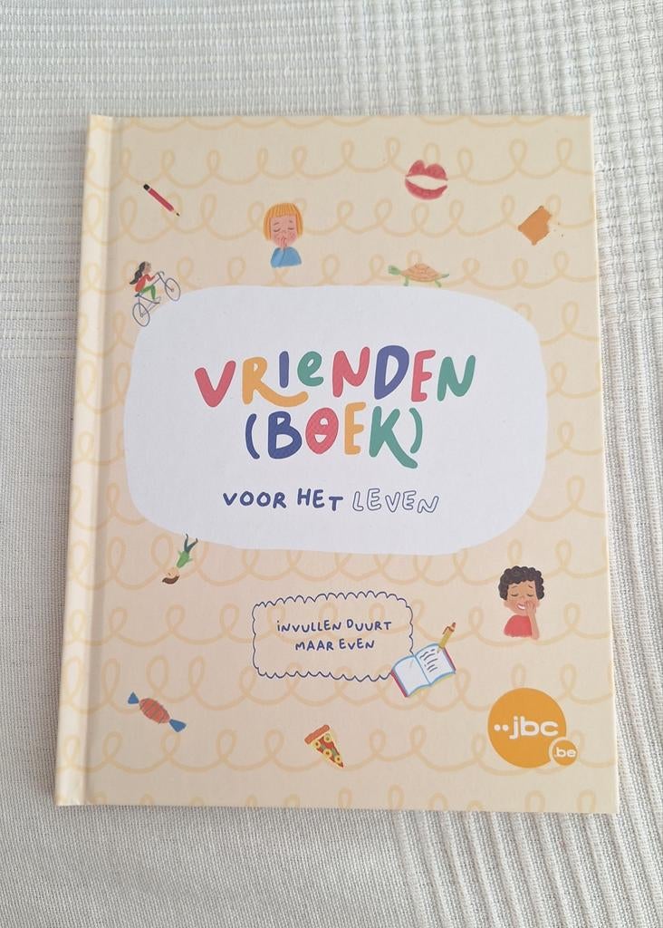 Jbc vriendenboek met verjaardagskalender, Boeken, Ophalen of Verzenden, Zo goed als nieuw