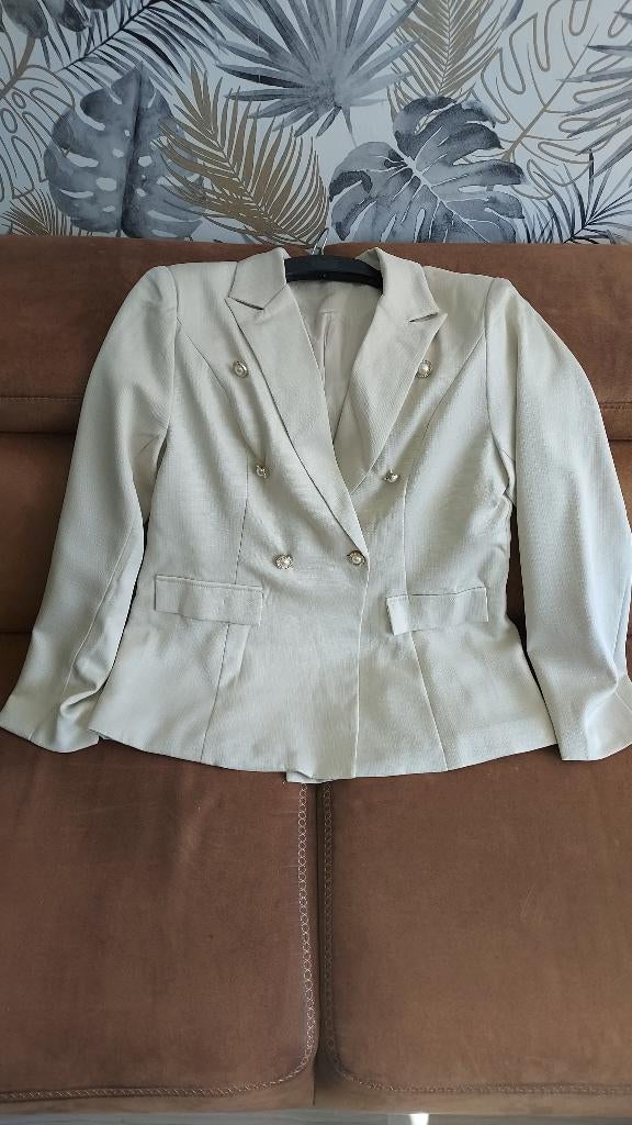 Damescolbert/jasje, Ophalen of Verzenden, Zo goed als nieuw, Maat 42/44 (L), Beige