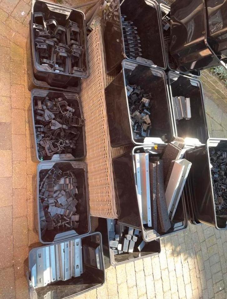 Partij Esdec montagemateriaal - Nieuw, Doe-het-zelf en Verbouw, IJzerwaren en Bevestigingsmiddelen, Nieuw, Overige typen, Ophalen of Verzenden