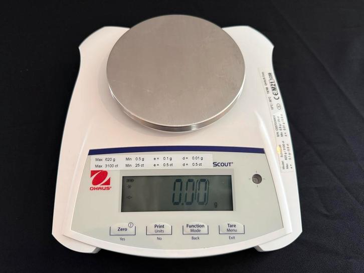 Ohaus SJX 622 M geijkte precisie weegschaal 0,01-620 gram, Doe-het-zelf en Verbouw, Weegschalen, Zo goed als nieuw, Precisieweegschaal