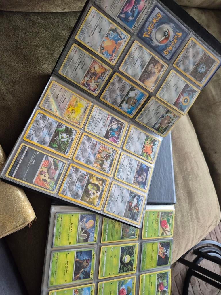 Pokemon 900 kaarten, Ophalen, Zo goed als nieuw