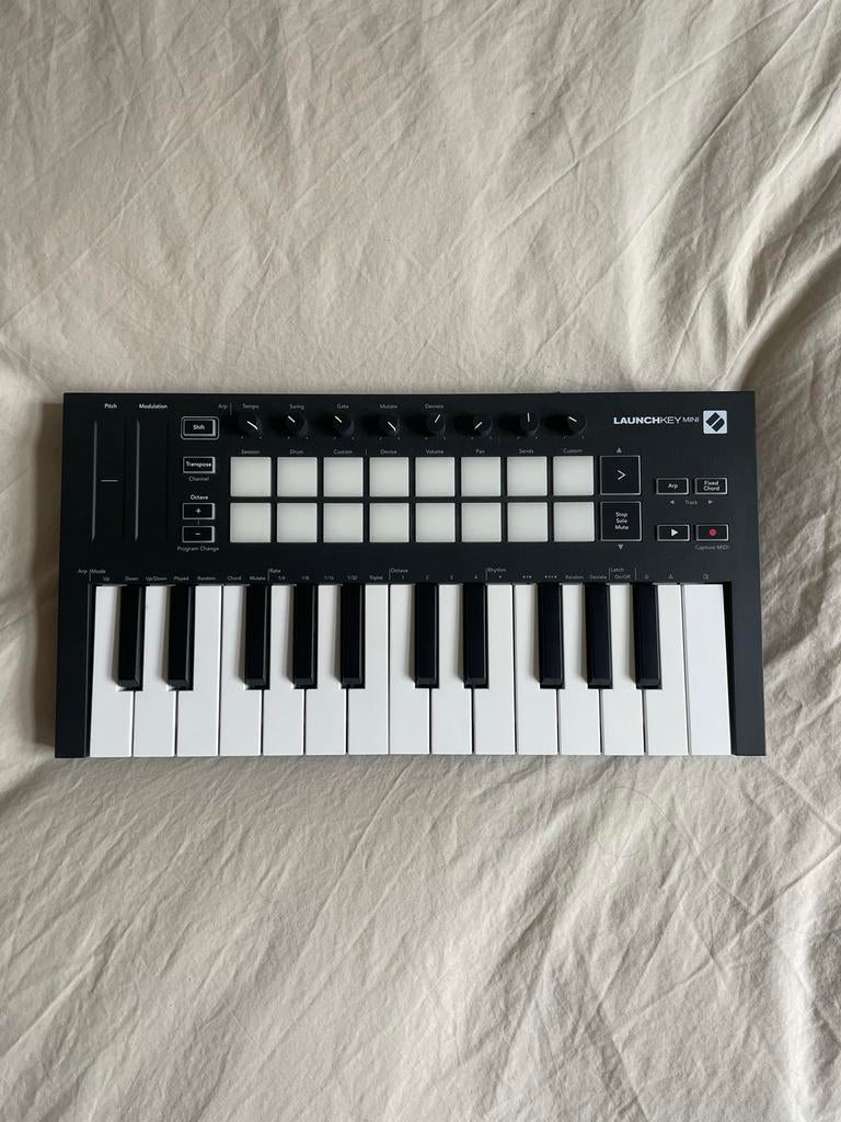Nieuwe Novation Launchkey Mini MIDI Keyboard, Muziek en Instrumenten, Overige merken, Nieuw, Aanslaggevoelig, Overige aantallen