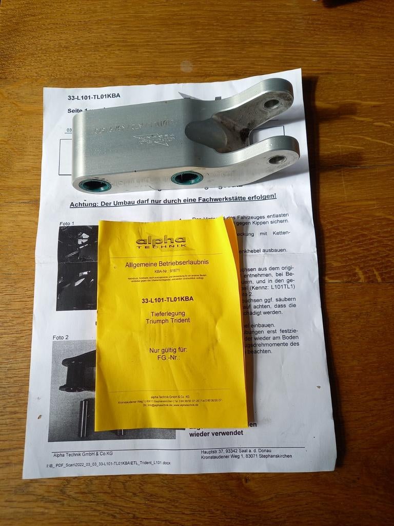 Truimph trident 660 3 cm verlagen, Motoren, Ophalen of Verzenden