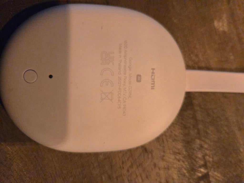 Google Chromecast Model GZRNL - Stream eenvoudig, Ophalen of Verzenden, Gebruikt, HDMI, Zonder harde schijf