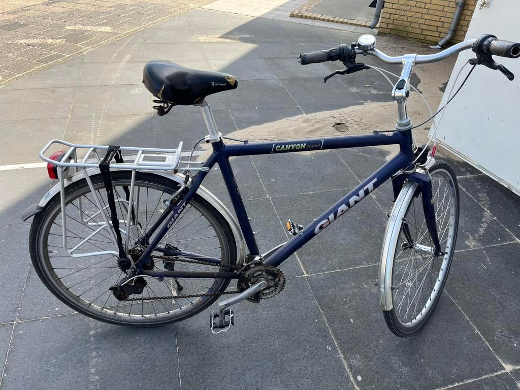 Fiets die liefde nidig heeft, Ophalen, Gebruikt, Giant
