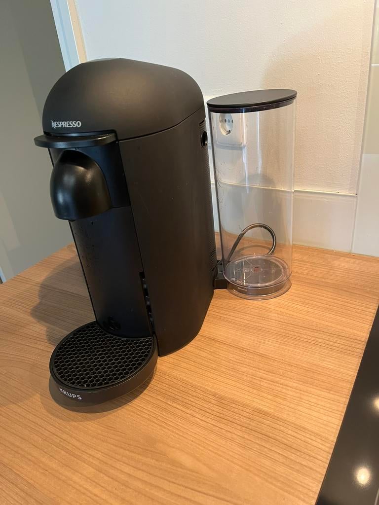 Zgan Krups Nespresso Vertuo, Ophalen of Verzenden, Zo goed als nieuw, Espresso apparaat