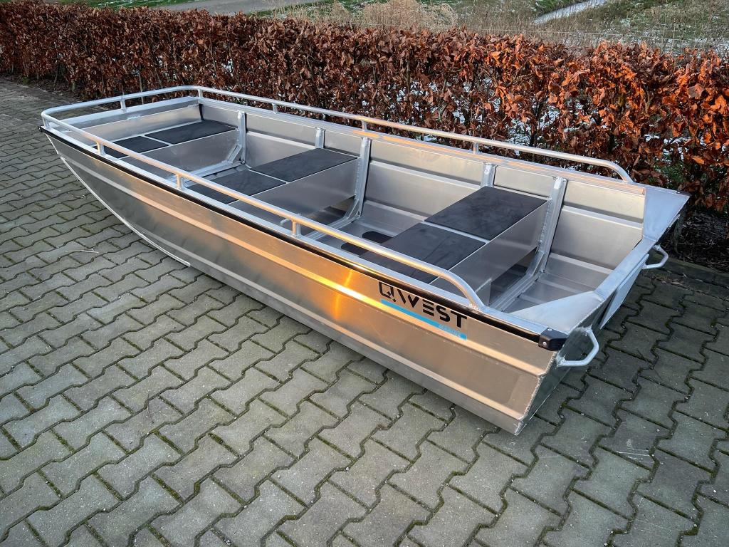 Qwest F301 | F331 | F361 | F401, Nieuw, Aluminium, 3 tot 6 meter, 10 tot 30 pk