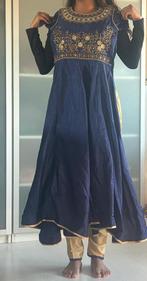 Indian suit, Kleding | Dames, Gelegenheidskleding, Ophalen of Verzenden, Zo goed als nieuw, Maat 34 (XS) of kleiner, Overige typen