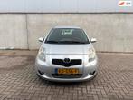 Toyota Yaris 1.3 VVTi Terra/nieuwe apk, Auto's, Toyota, Voorwielaandrijving, 4 cilinders, 995 kg, Bedrijf