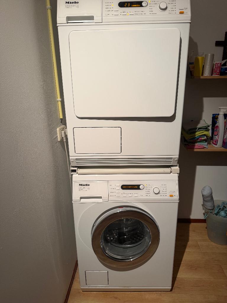 Miele was/droger combinatie W3821/T8423C, Ophalen, Gebruikt, Voorlader, 85 tot 90 cm