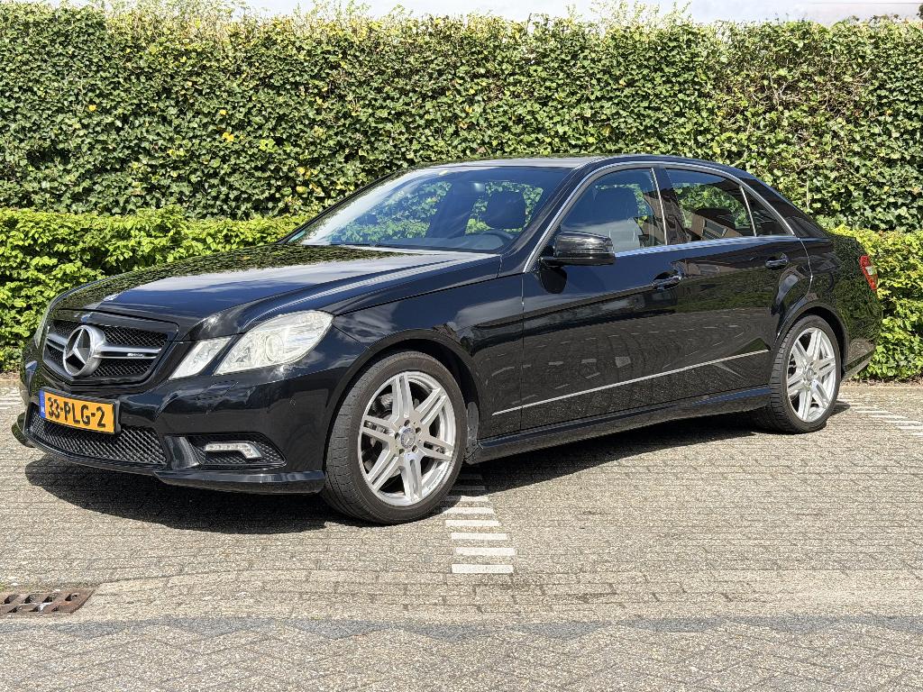 Mercedes-Benz E200AMG, CARPLAY, ECC-AIRCO, CRUISE, XENON/LED, Auto's, Euro 5, Achterwielaandrijving, Zwart, 4 cilinders