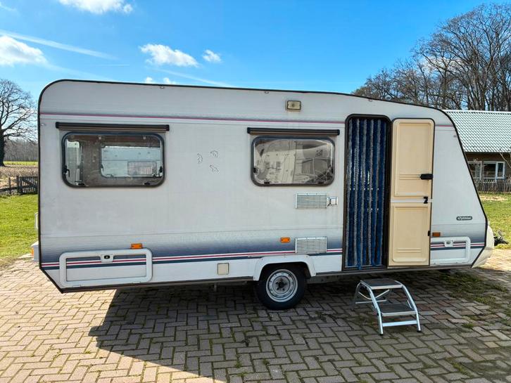 Leuke Adria Optima 4259TL caravan | met Doréma voortent, Caravans en Kamperen, Caravans, Bedrijf, tot en met 4, Rondzit, Adria