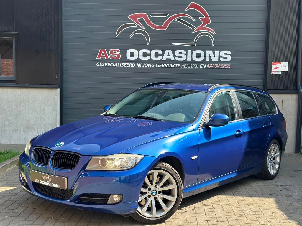 BMW 3-serie Touring 325d M Sport - airco - Cuise - Navi, Auto's, Euro 5, Achterwielaandrijving, 2993 cc, Blauw