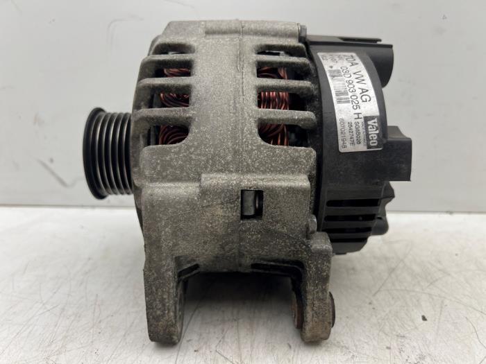 Dynamo van een Volkswagen Fox, Auto-onderdelen, Motor en Toebehoren, Gebruikt, -, Volkswagen, -