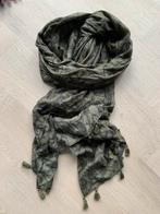 Mooie Hema sjaal/ sjawl, Kleding | Dames, Mutsen, Sjaals en Handschoenen, Ophalen of Verzenden, Zo goed als nieuw, Maat 46/48 (XL) of groter
