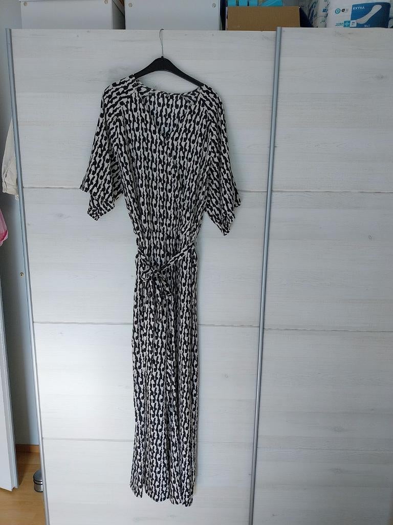 Toffe zwart/ beige Hema jumpsuit, Kleding | Dames, Jumpsuits, Zo goed als nieuw, Maat 38/40 (M), Overige kleuren, Ophalen of Verzenden
