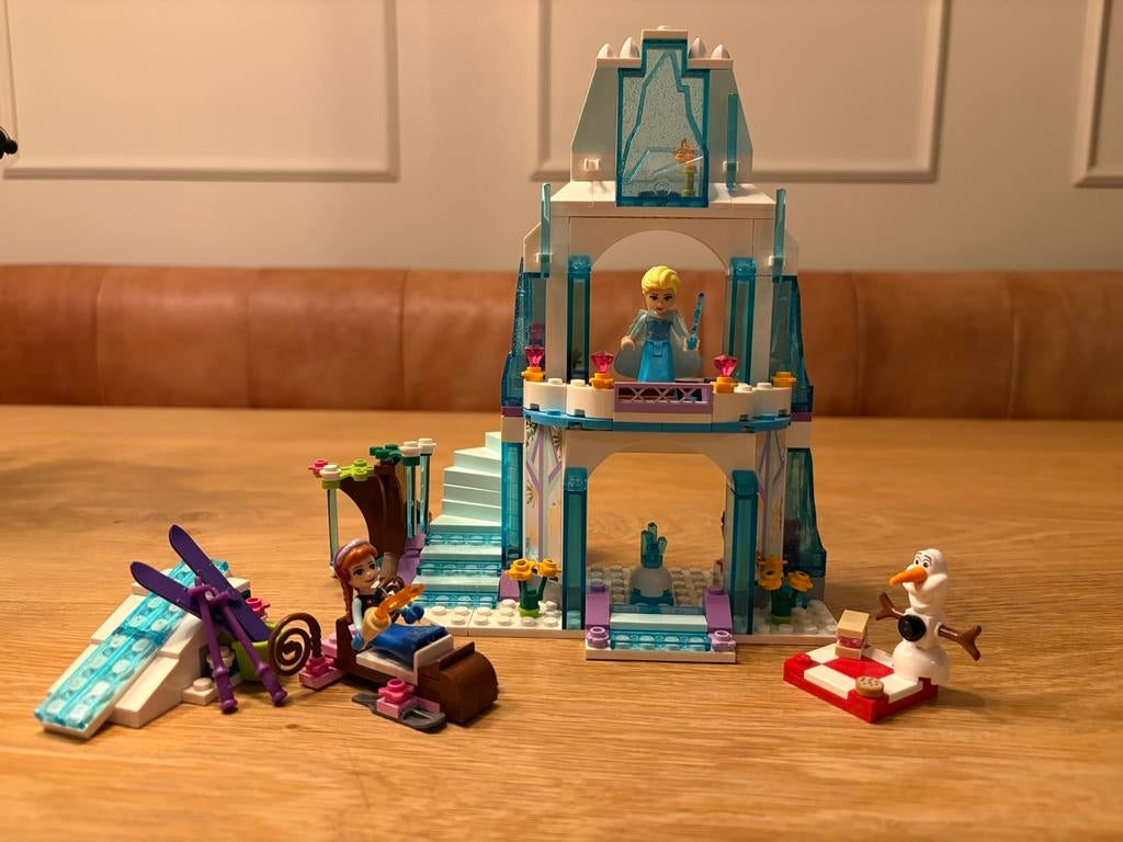 LEGO Friends 41062 Elsa's Sprankelende IJskasteel, Ophalen, Inclusief minifiguren, Gebruikt, Lego
