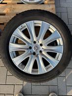 Originele Mercedes velgen met 2 winterbanden 245/45/18, Auto-onderdelen, 18 inch, Banden en Velgen, Bestelwagen, Gebruikt