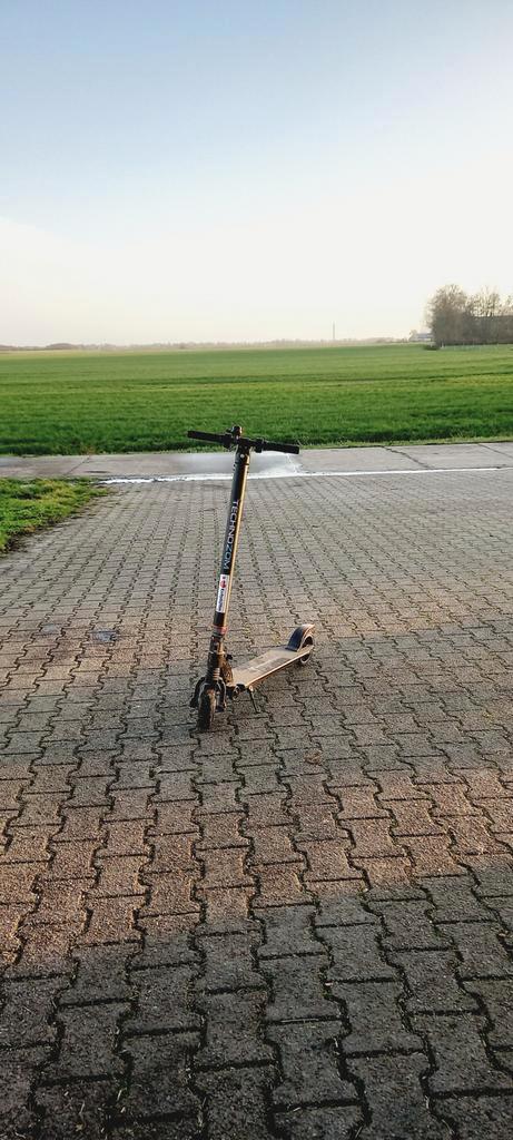 Technozom Lite E-step - Elektrische step, Fietsen en Brommers, Steps, Zo goed als nieuw, Elektrische step (E-scooter), Ophalen
