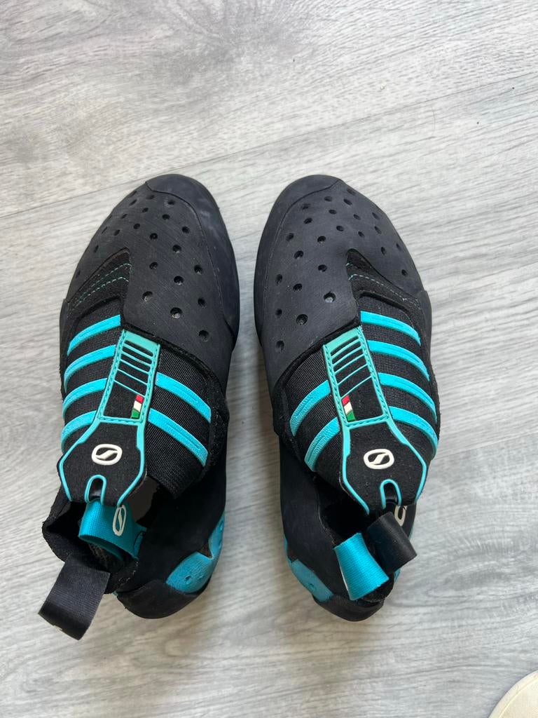 Nieuwe Scarpa Instinct S Klimschoenen - Maat 39, Ophalen of Verzenden, Nieuw, Schoenen