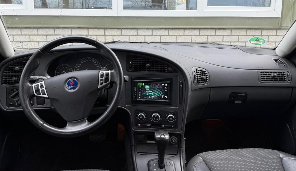 Saab 9-5 2.0t Arc NAP AUT CRUISE STOELVERW TREKHAAK, Auto's, Saab, 4 cilinders, 150 pk, 1505 kg, Zwart