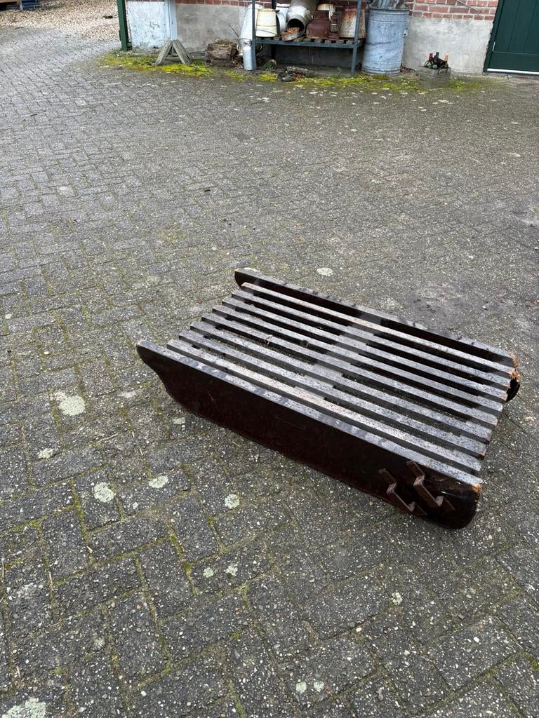 Antieke slee, Antiek en Kunst, Ophalen of Verzenden