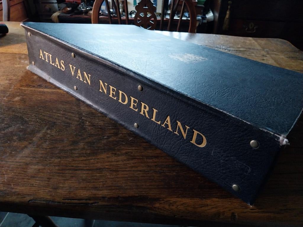 Grote atlas van Nederland nr.11036, Boeken, Gelezen, Overige atlassen, Ophalen of Verzenden, 1800 tot 2000