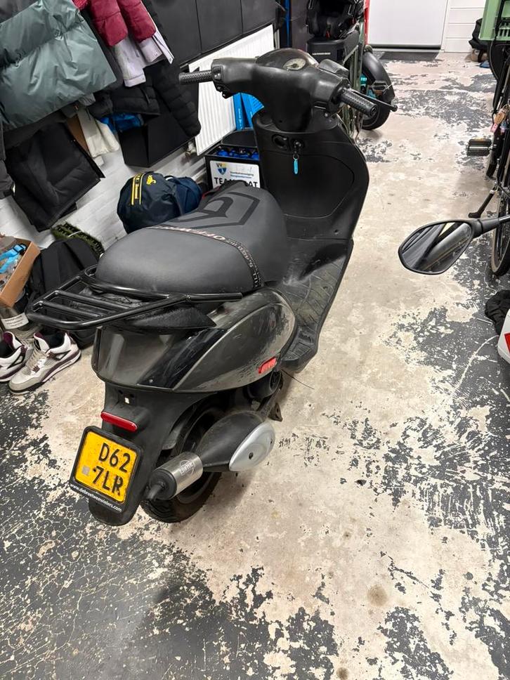 Piaggio zip 70cc, Fietsen en Brommers, Brommeronderdelen | Scooters, Gebruikt, Piaggio, Ophalen