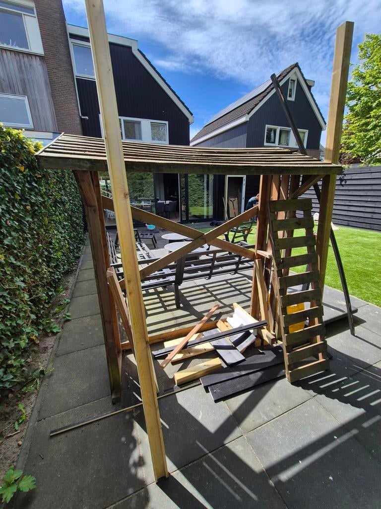 Huisje voor haardhout en/of veel rest hout, Doe-het-zelf en Verbouw, Hout en Planken, Ophalen, Gebruikt, Minder dan 25 mm, Minder dan 200 cm
