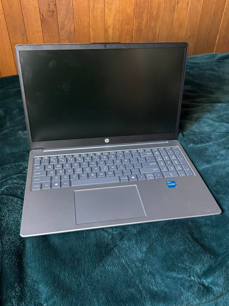 HP Laptop 15.6" Core i3, 8GB RAM, 512GB SSD, Met videokaart, 2 tot 3 Ghz, 8 GB, Ophalen of Verzenden