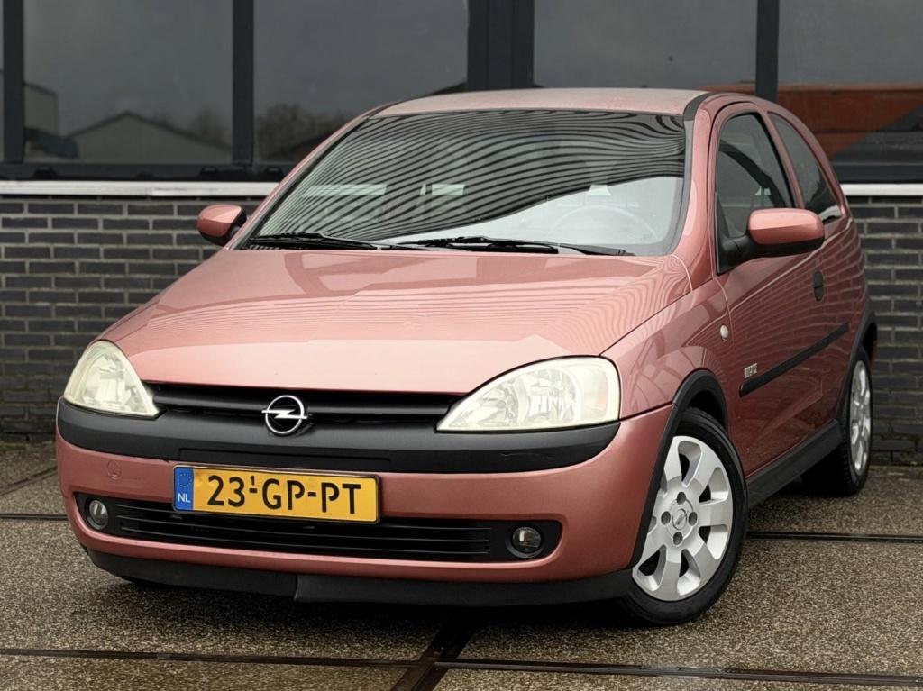 Opel Corsa 1.2-16V Elegance |Airco |Nieuwe Apk |NAP, Auto's, Oldtimers, 1199 cc, Metallic lak, Origineel Nederlands, Bedrijf