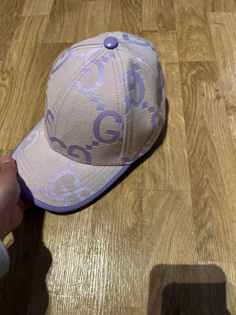 Mooie echte Gucci pet, Ophalen, Zo goed als nieuw, One size fits all, Pet
