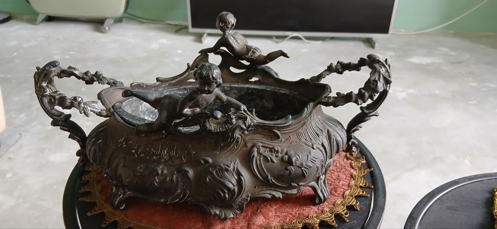 Messing bloempot/bak met engeltjes, jaren 50/60, Antiek en Kunst, Ophalen of Verzenden