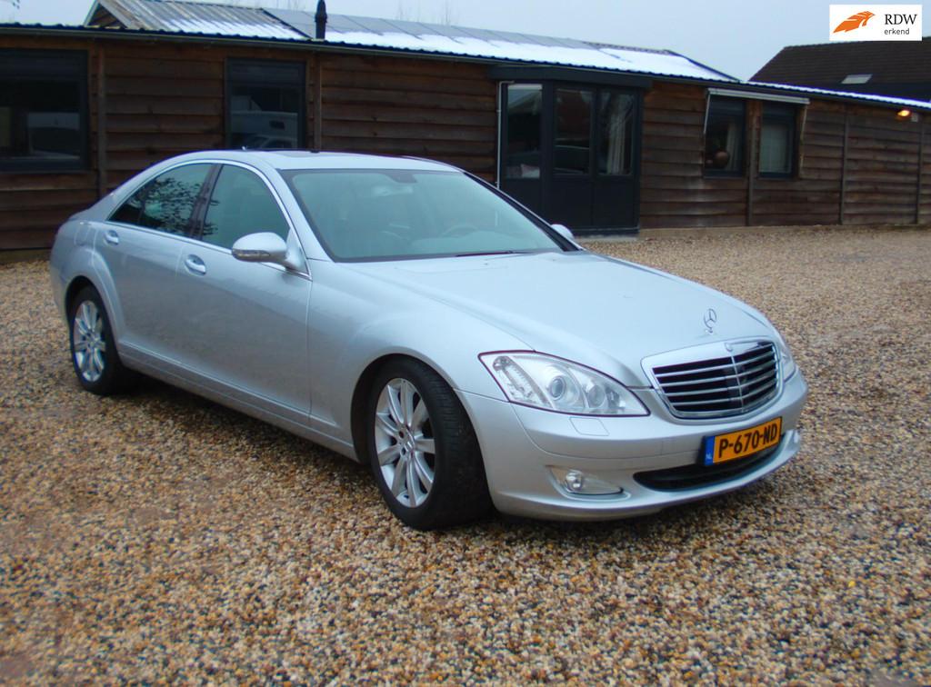 Mercedes-Benz S-klasse 320 CDI lees advertentietekst, Auto's, Mercedes-Benz, Achterwielaandrijving, Gebruikt, 2987 cc, Bedrijf