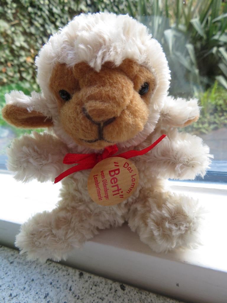 Schaapje Das Lamm Berti van Oldenburger Lambertmarkt, Ophalen of Verzenden, Zo goed als nieuw, Overige typen