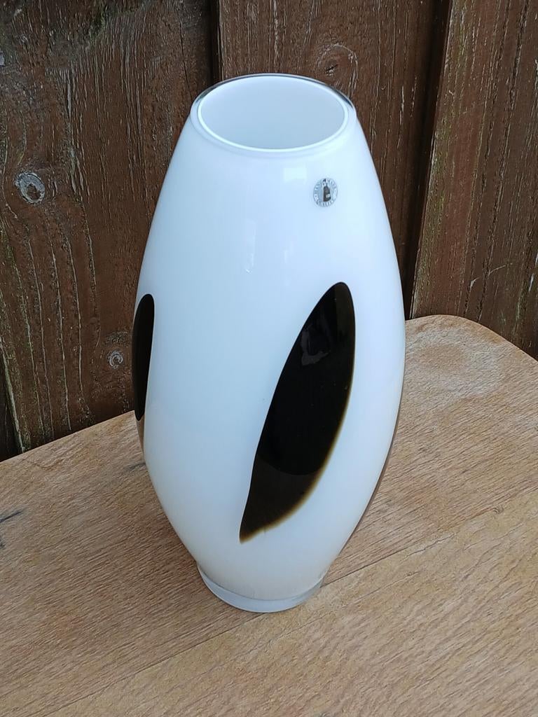 Vintage IKEA Witte Vaas met Zwart Decoratief Ovaal, Huis en Inrichting, Woonaccessoires | Vazen, Ophalen of Verzenden