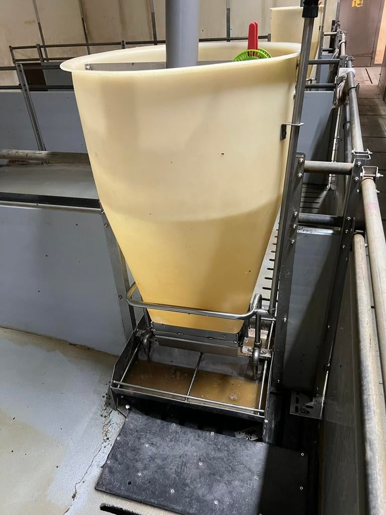 verba voerbak varkens, Zakelijke goederen, Ophalen of Verzenden