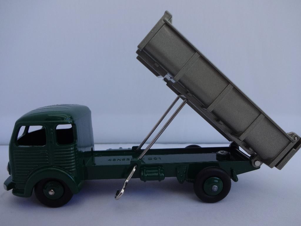 Dinky Toys Simca Cargo Benne Basculante Ref 33b Made in France Par